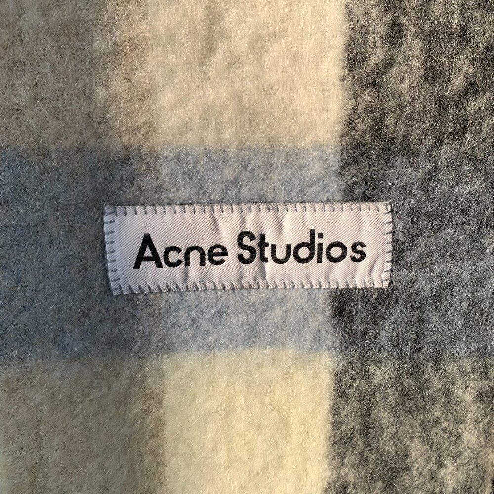 Acne Studios Checked Wool Scarf Gray Blue Fringe Cozy Designer - Picture 3 of 5
